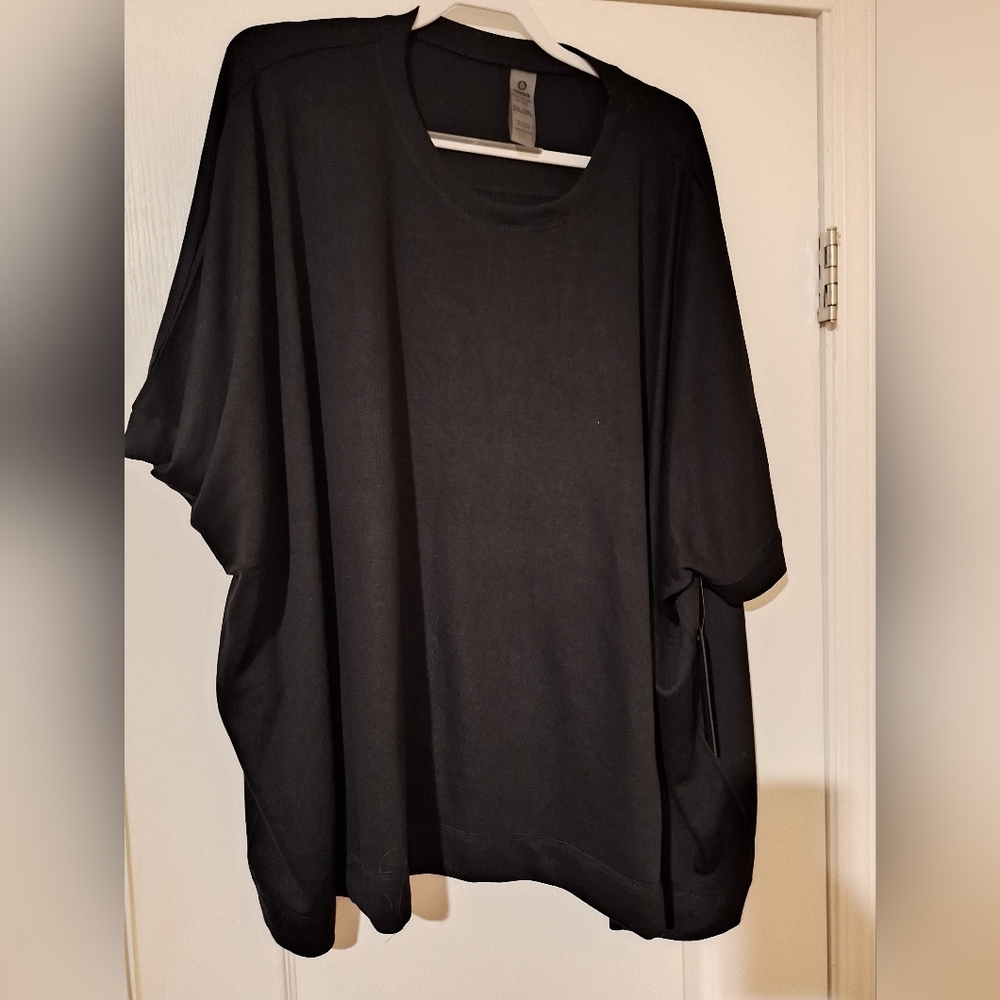 NWT Black Oversized T-Shirt ‎ / Sweater Mono B 2X/3X 2x 3x